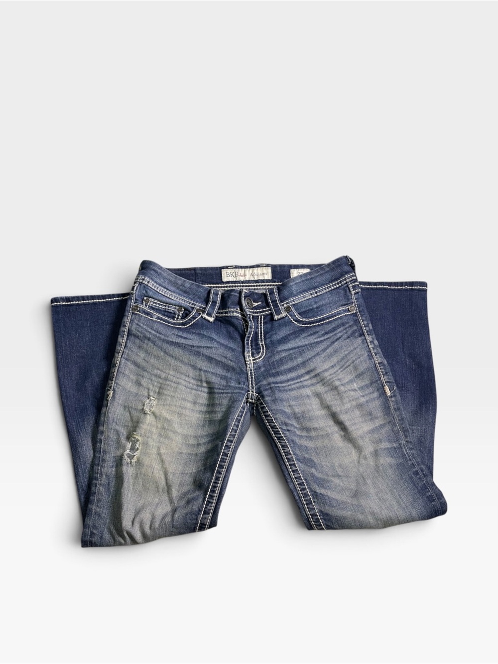 BKE Women’s addison Jeans in Faded Blue with Distressed Detail